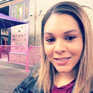 Meet your Posher, Glenys